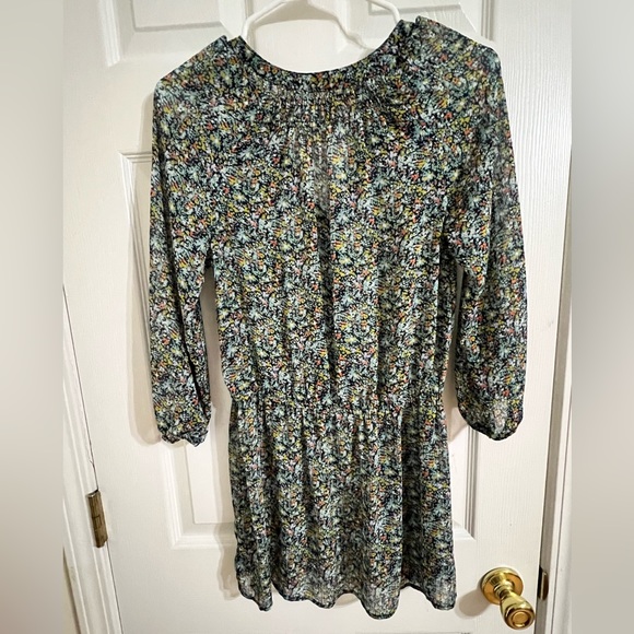 Patterned Button Up See Through Blouse - Picture 4 of 5
